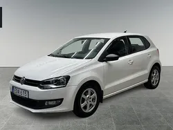 Vit Begagnad 2013 VW Polo Comfortline Halvkombi | 69 900 kr (Marknadspris)