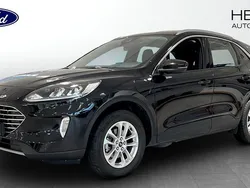 Svart (black) Begagnad 2022 Ford Kuga Titanium SUV | 244 900 kr (Bra pris)