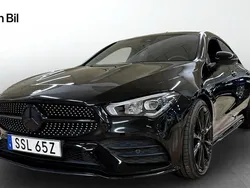 Svart Begagnad 2021 Mercedes 200 AMG Sportkupé | 319 900 kr