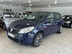 Blå Begagnad 2010 Dacia Sandero Halvkombi | 36 000 kr
