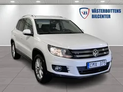Vit Begagnad 2013 VW Tiguan Sportline SUV | 109 900 kr (Marknadspris)