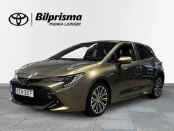 Grön Begagnad 2019 Toyota Corolla Hybrid Style Halvkombi | 199 900 kr (Marknadspris)