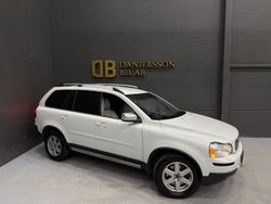 Vit Begagnad 2011 Volvo XC90 R-Design SUV | 109 800 kr (Marknadspris)