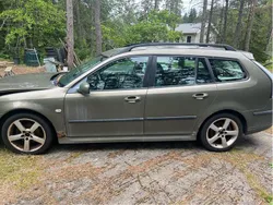 Grön Begagnad 2006 Saab 9-3 Vector Kombi | 15 000 kr (Superpris)