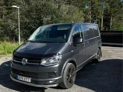 Grå Begagnad 2018 VW T6 Van | 230 000 kr (Bra pris)