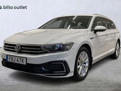 Vit Begagnad 2020 VW Passat GTE Kombi | 199 900 kr (Bra pris)