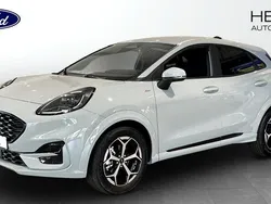 Grå Ny 2024 Ford Puma ST-Line SUV | 332 300 kr (Marknadspris)