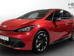 Röd Begagnad 2023 Cupra Born Halvkombi | 249 900 kr (Superpris)