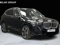 Svart Begagnad 2023 BMW iX1 M Sport SUV | 529 000 kr (Marknadspris)
