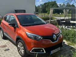 Orange Begagnad 2016 Renault Captur SUV | 120 000 kr (Bra pris)