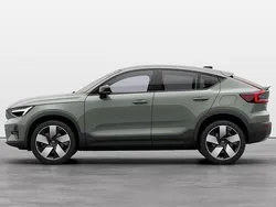 Grön Ny 2024 Volvo EC40 Plus SUV | 529 800 kr