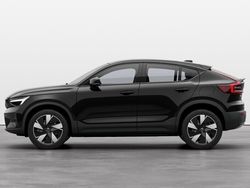 Svart Ny 2025 Volvo EC40 Core SUV | 613 100 kr (Dyr)