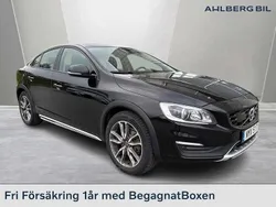 Svart Begagnad 2018 Volvo S60 CC Standard Sedan | 224 500 kr