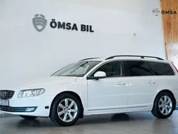 Vit Begagnad 2015 Volvo V70 Momentum Kombi | 114 800 kr (Marknadspris)