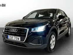 Svart (brilliantsvart) Begagnad 2022 Audi Q2 Proline SUV | 209 000 kr (Marknadspris)