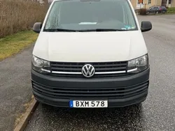 Vit Begagnad 2016 VW T6 Van | 114 900 kr (Marknadspris)