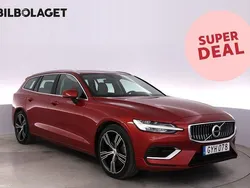Röd Begagnad 2022 Volvo V60 Inscription Kombi | 409 500 kr (Marknadspris)