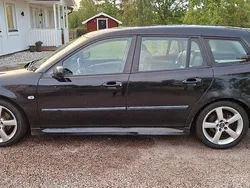 Svart Begagnad 2006 Saab 9-3 Vector Kombi | 19 900 kr (Marknadspris)