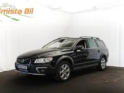 Svart Begagnad 2016 Volvo XC70 Standard SUV | 198 700 kr (Bra pris)