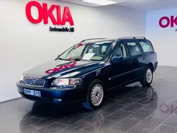 Mörkblå (blå) Begagnad 2001 Volvo V70 Kombi | 109 900 kr