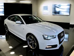 Vit Begagnad 2015 Audi A5 Sportback Sport Halvkombi | 174 900 kr (Dyr)