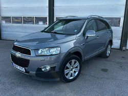 Grå Begagnad 2011 Chevrolet Captiva SUV | 89 900 kr (Dyr)