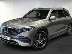 Mörkgrå (grey) Begagnad 2024 Mercedes EQB250+ AMG line SUV | 549 000 kr (Lite dyr)