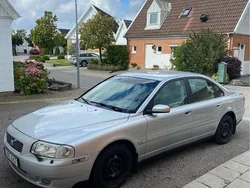 Grå Begagnad 2004 Volvo S80 Business Edition Sedan | 38 000 kr (Lite dyr)