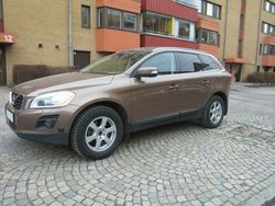 Brun Begagnad 2009 Volvo XC60 Summum SUV | 82 900 kr (Superpris)