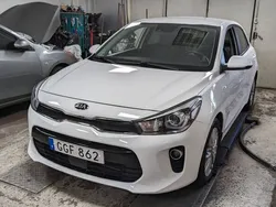 Vit Begagnad 2018 Kia Rio Halvkombi | 139 500 kr (Lite dyr)