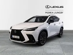 Vit Begagnad 2023 Lexus NX450h+ Sport Line SUV | 629 900 kr (Marknadspris)