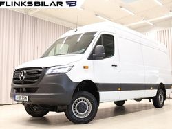Vit Begagnad 2024 Mercedes Sprinter Van | 995 000 kr