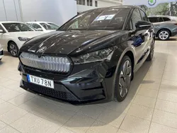 Svart Begagnad 2023 Skoda Enyaq iV RS SUV | 719 900 kr
