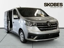 Grå Ny 2024 Renault Trafic Van | 490 125 kr