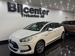 Vit Begagnad 2013 Citroën DS5 Halvkombi | 109 900 kr (Marknadspris)