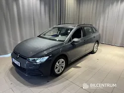 Mörkgrå (grå) Begagnad 2024 VW Golf VIII Kombi | 289 800 kr (Bra pris)