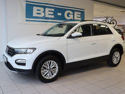 Vit Begagnad 2021 VW T-Roc Style SUV | 204 900 kr (Marknadspris)