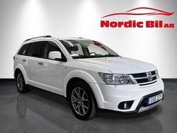 Vit Begagnad 2014 Fiat Freemont SUV | 99 900 kr (Marknadspris)