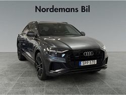 Grå Begagnad 2021 Audi Q8 S-Line SUV | 602 100 kr
