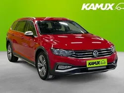 Röd Begagnad 2020 VW Passat Alltrack Kombi | 194 900 kr (Superpris)