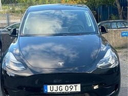 Svart Ny 2025 Tesla Model Y Long Range RWD SUV | 449 000 kr (Superpris)