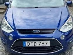 Blå Begagnad 2015 Ford S-MAX Business Edition Minibuss | 115 000 kr (Superpris)