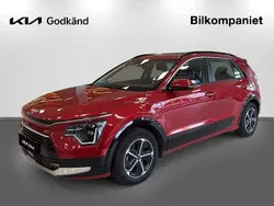 Röd Begagnad 2022 Kia Niro SUV | 309 000 kr (Marknadspris)