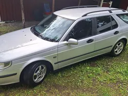 Grå Begagnad 2004 Saab 9-5 Linear Kombi | 18 000 kr (Bra pris)