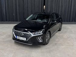 Svart Begagnad 2020 Hyundai Ioniq Premium Halvkombi | 159 900 kr (Marknadspris)