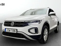 Vit (pure white) Begagnad 2022 VW T-Roc Life SUV | 269 900 kr (Bra pris)