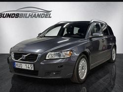 Grå Begagnad 2008 Volvo V50 Summum Kombi | 49 900 kr (Marknadspris)