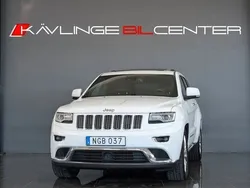 Vit Begagnad 2016 Jeep Grand Cherokee Summit SUV | 229 900 kr (Marknadspris)