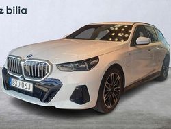 Alpinvit Begagnad 2025 BMW 530 M Sport Kombi | 599 900 kr