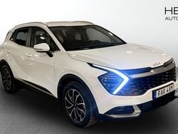 Vit Begagnad 2023 Kia Sportage Advance SUV | 389 900 kr (Marknadspris)
